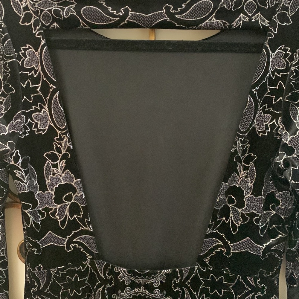 GUESS Dress - Picture 6 of 9